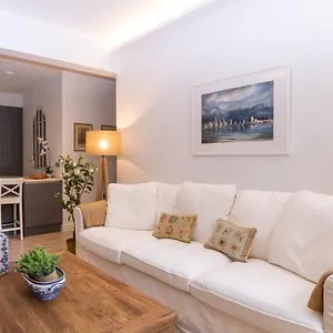  Apartamento Plaza Campuzano De Suites, Elegante Y Céntrico España